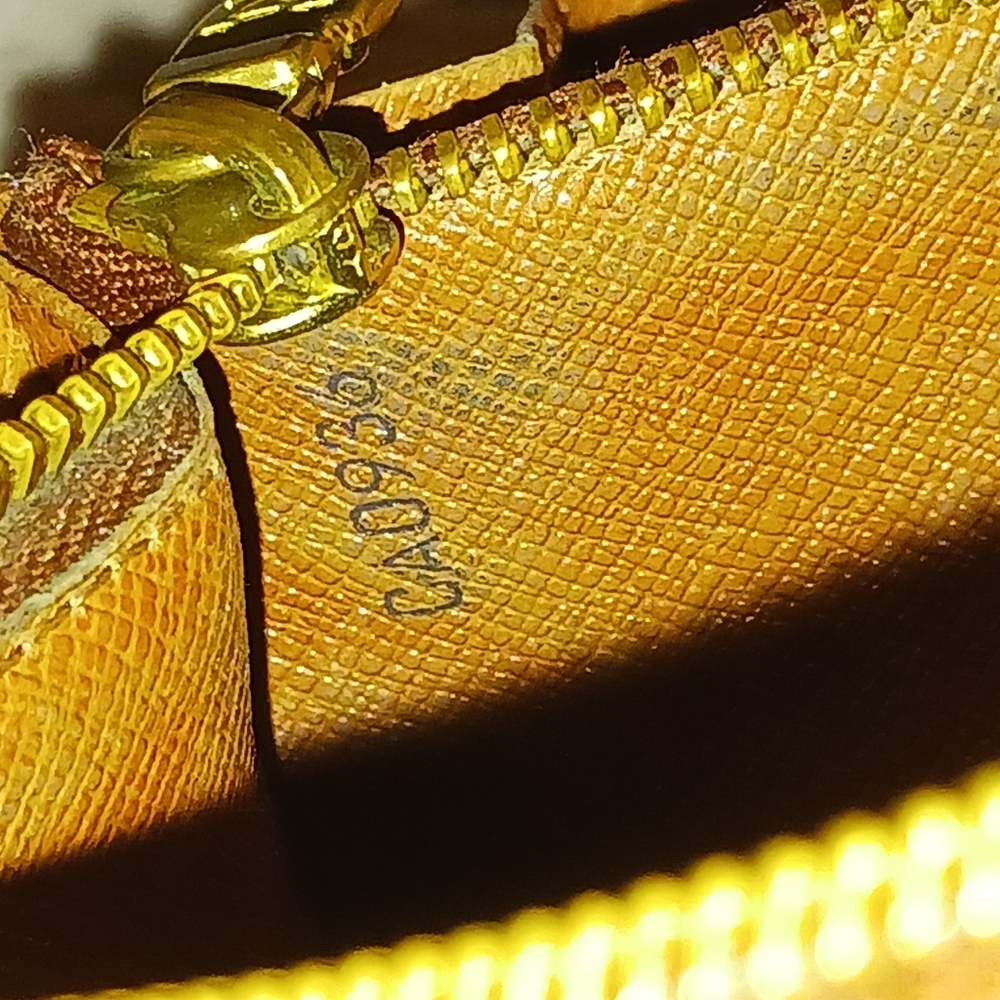 Vintage Louis Vuitton Wallet - Picture 15 of 15